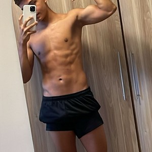 Theo Alves acompanhante masculino Balneário Camboriú SC_04